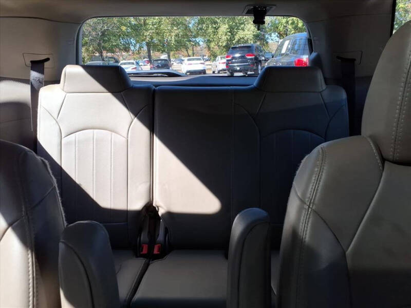 2016 GMC Acadia Denali