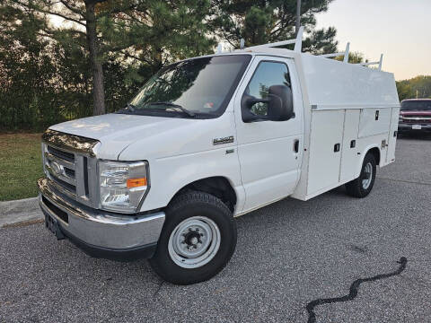 2016 Ford E-Series for sale at TM AUTO WHOLESALERS LLC in Chesapeake VA