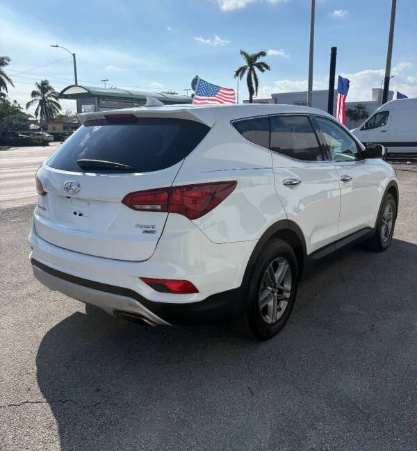 2017 Hyundai Santa Fe Sport 2.4L
