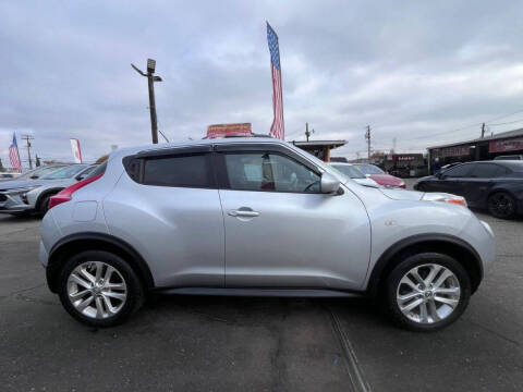 2013 Nissan JUKE SV