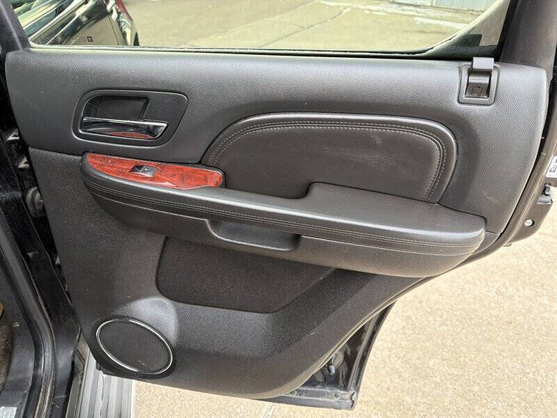 2011 Cadillac Escalade