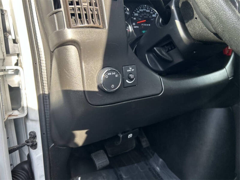 2022 Chevrolet Express 2500