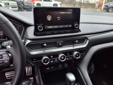 2023 Acura Integra w/A-SPEC