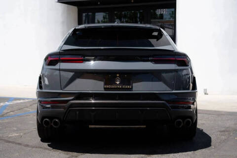 2024 Lamborghini Urus Performante