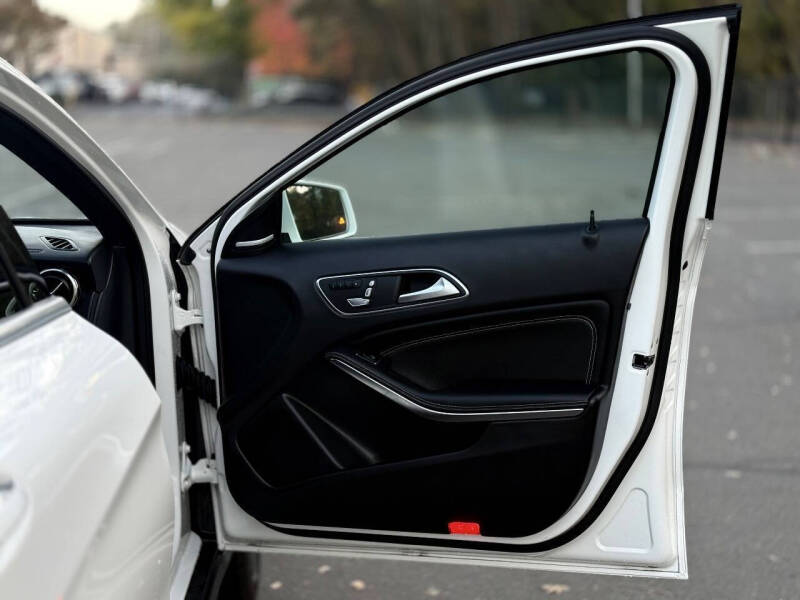 2020 Mercedes-Benz GLA GLA 250 4MATIC