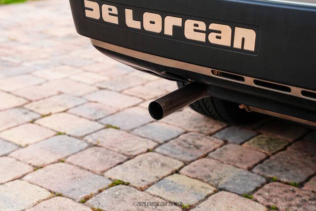 1981 DeLorean DMC-12