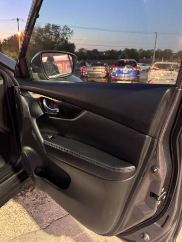 2019 Nissan Rogue SL