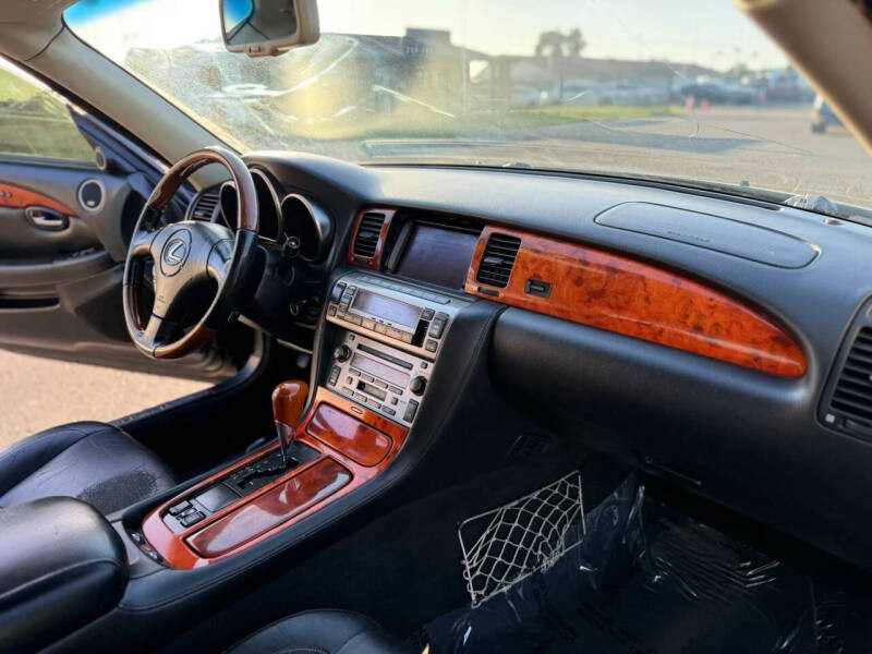 2002 Lexus SC 430