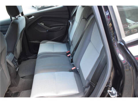 2017 Ford C-MAX Hybrid SE