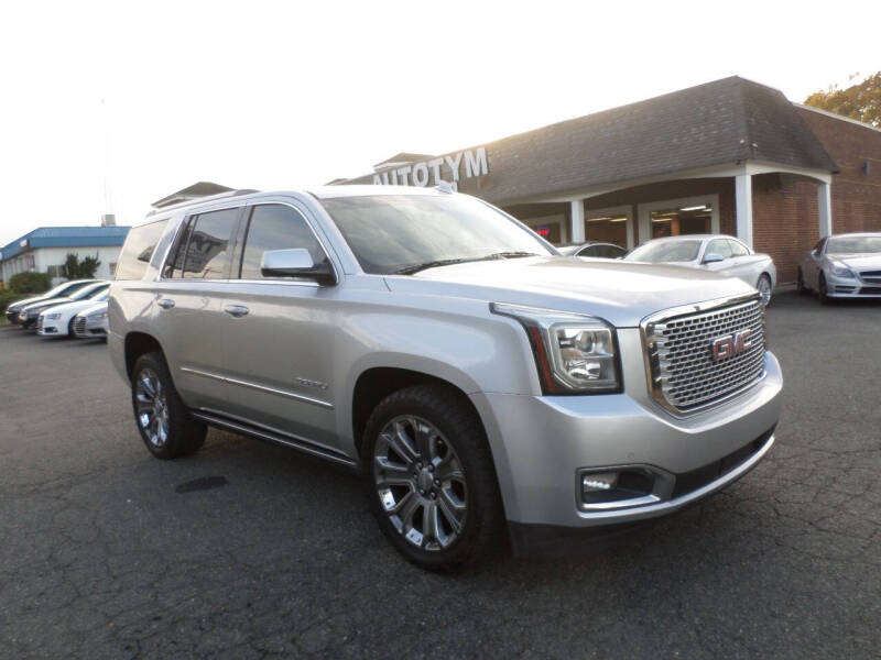 2016 GMC Yukon Denali photo 4