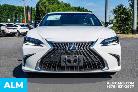 2024 Lexus ES 300h Luxury