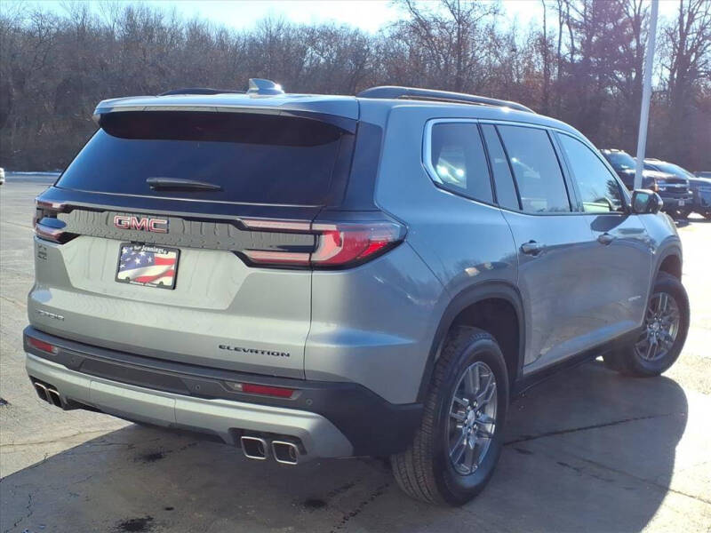 2025 GMC Acadia Elevation