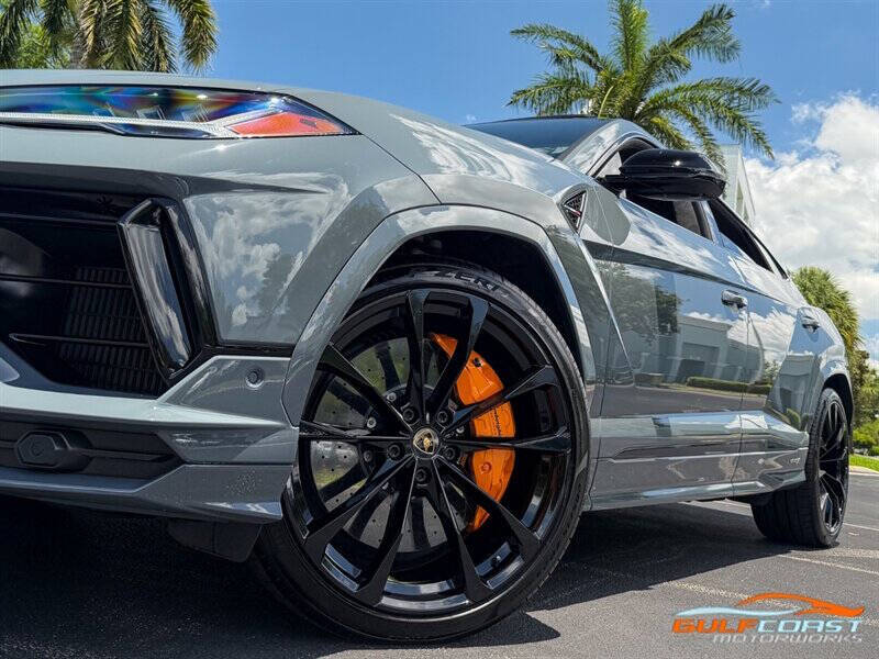 2024 Lamborghini Urus S