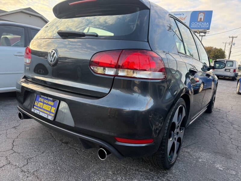 2011 Volkswagen GTI