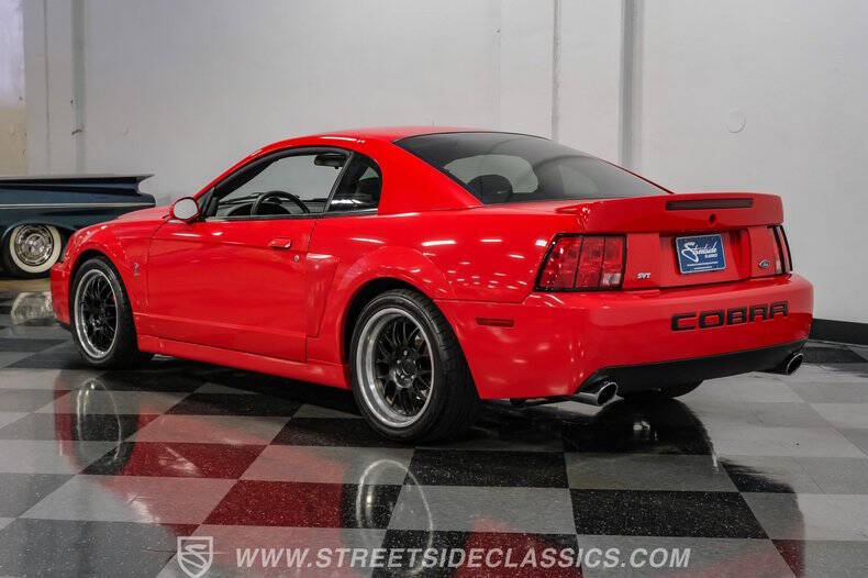 2004 Ford Mustang SVT Cobra
