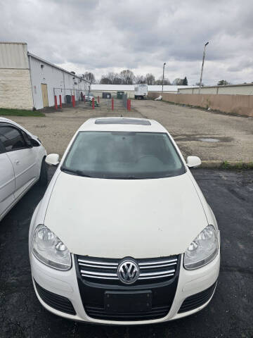 2010 Volkswagen Jetta for sale at FIREHOUSE AUTO LLC in Canal Winchester OH