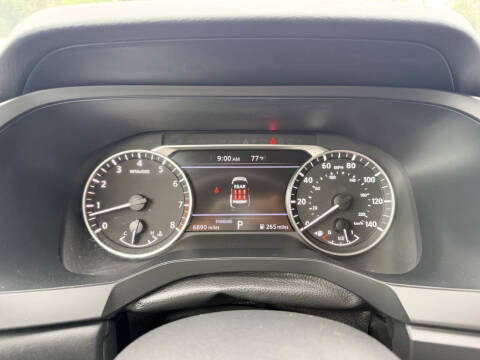 2025 Nissan Pathfinder S