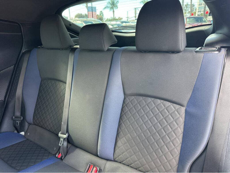 2021 Toyota C-HR XLE