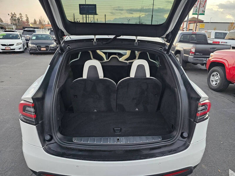 2018 Tesla Model X 75D