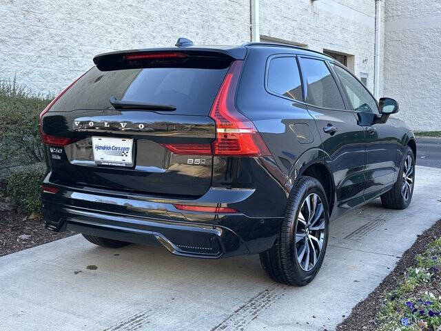 2025 Volvo XC60 B5 Plus Dark Theme
