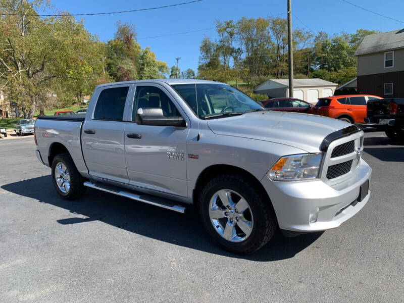 Twin Rocks Auto Sales LLC Car Dealer in Uniontown, PA