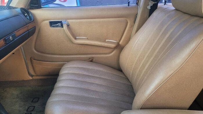 1980 Mercedes-Benz 300-Class