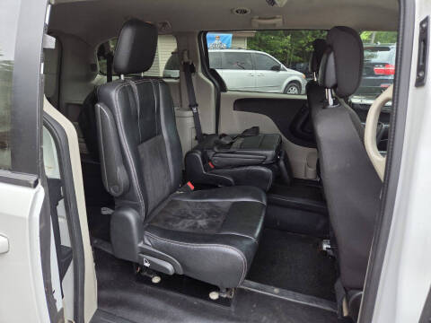 2017 Dodge Grand Caravan SE