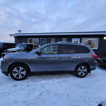 2017 Nissan Pathfinder S