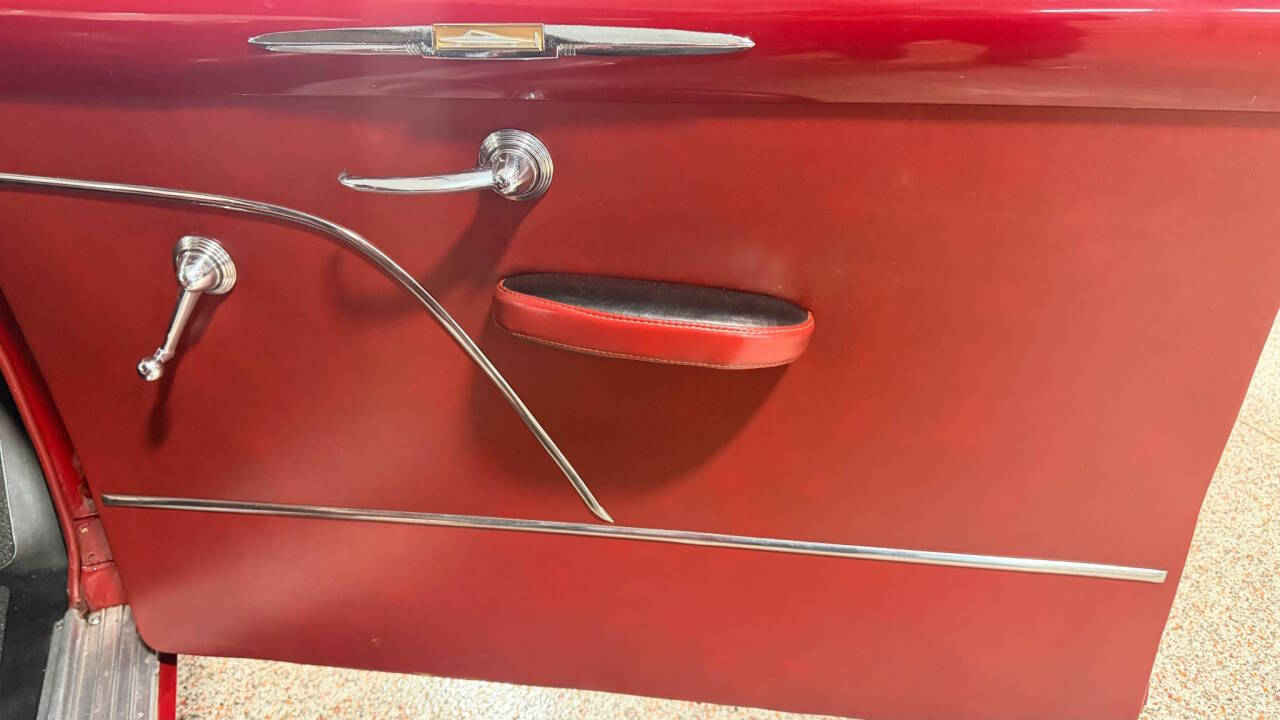 1949 Ford Custom 31