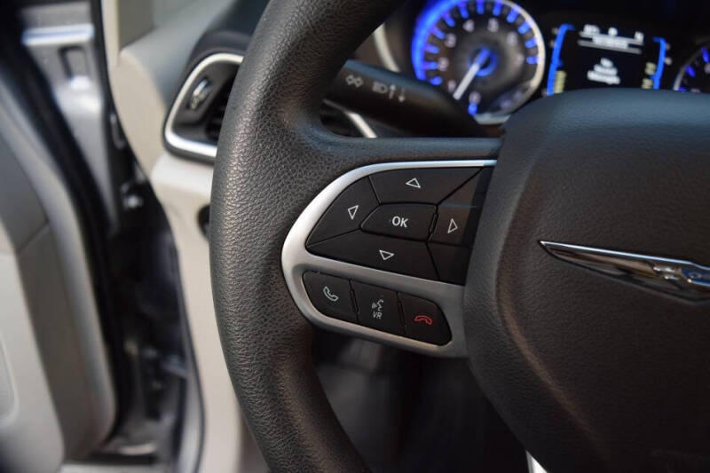 2017 Chrysler Pacifica Touring