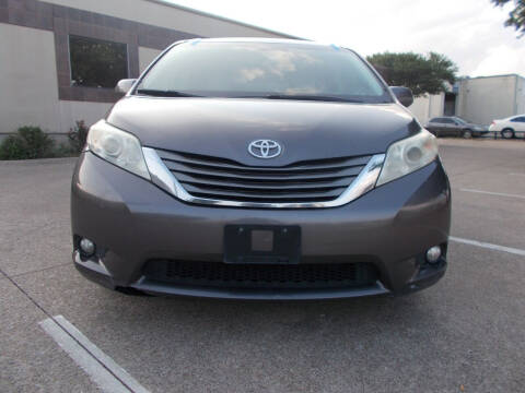 2012 Toyota Sienna for sale at ACH AutoHaus in Dallas TX
