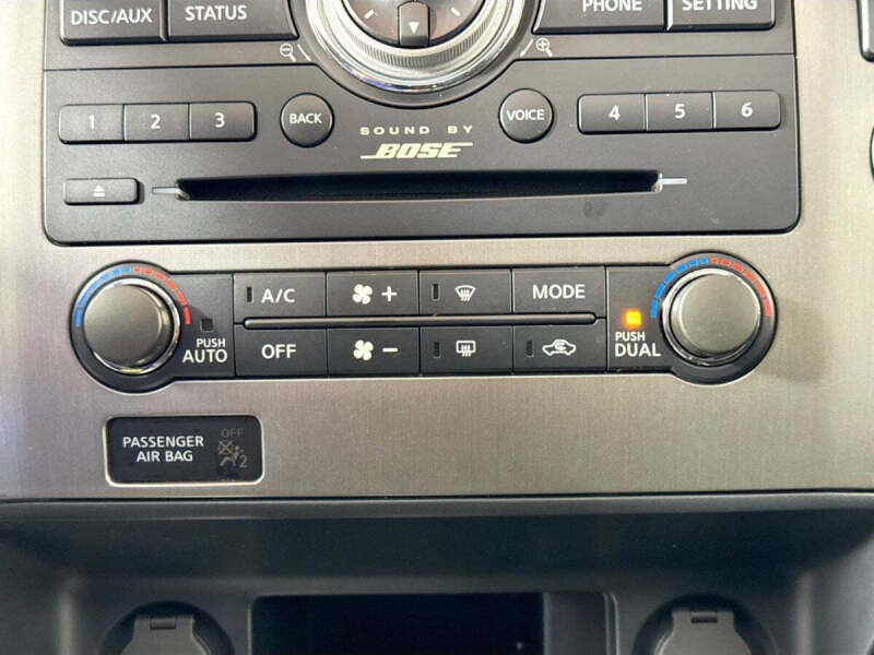 2014 Nissan Armada SV