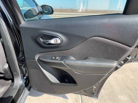 2016 Jeep Cherokee Sport Altitude