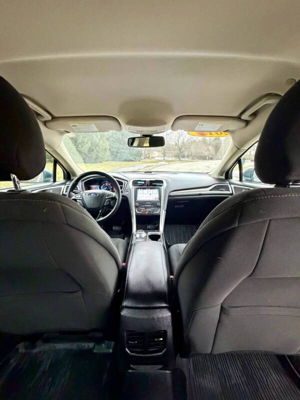 2019 Ford Fusion Hybrid SE