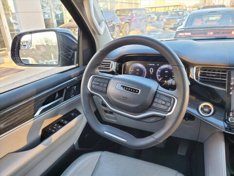 2022 Jeep Wagoneer Series III