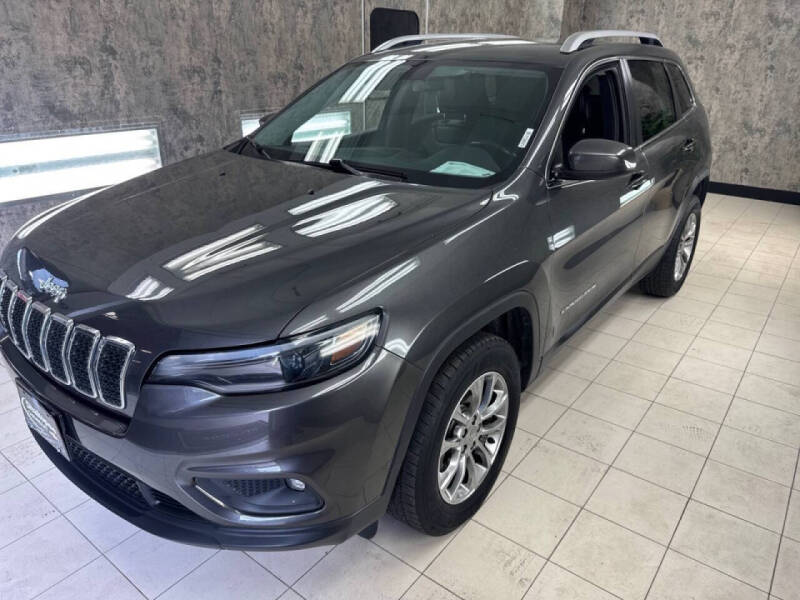 2019 Jeep Cherokee Latitude Plus's photo