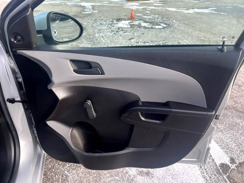 2020 Chevrolet Sonic LT