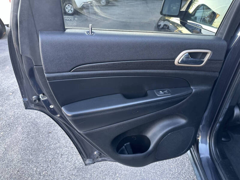 2014 Jeep Grand Cherokee Laredo