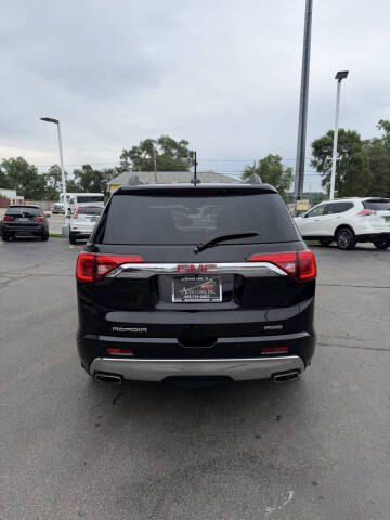 2017 GMC Acadia Denali