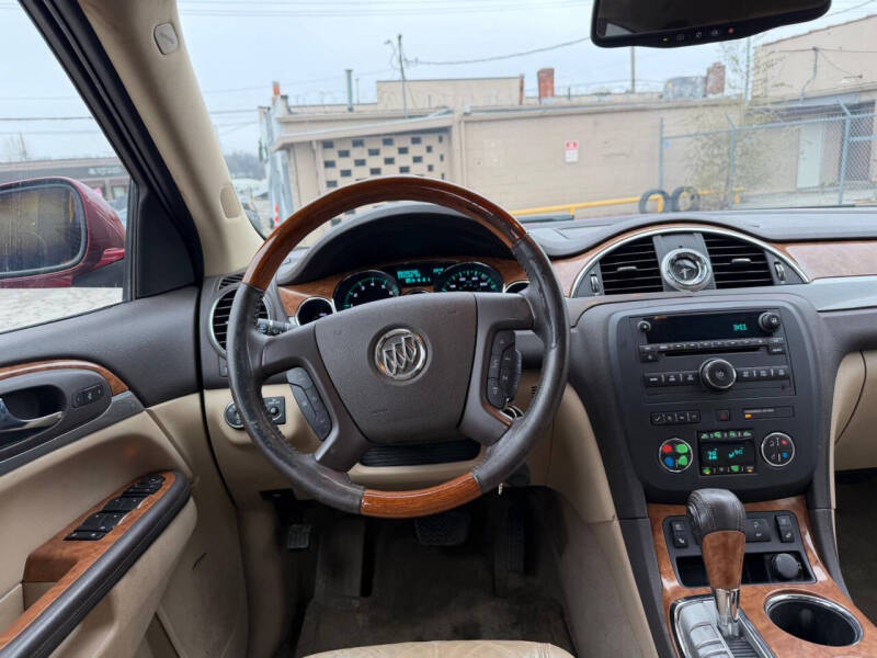 2011 Buick Enclave CXL-2