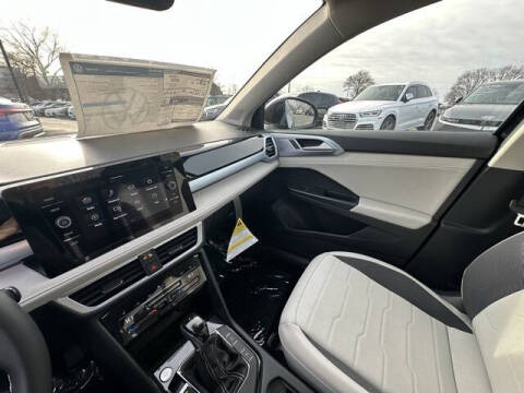 2026 Volkswagen Taos SE 4Motion