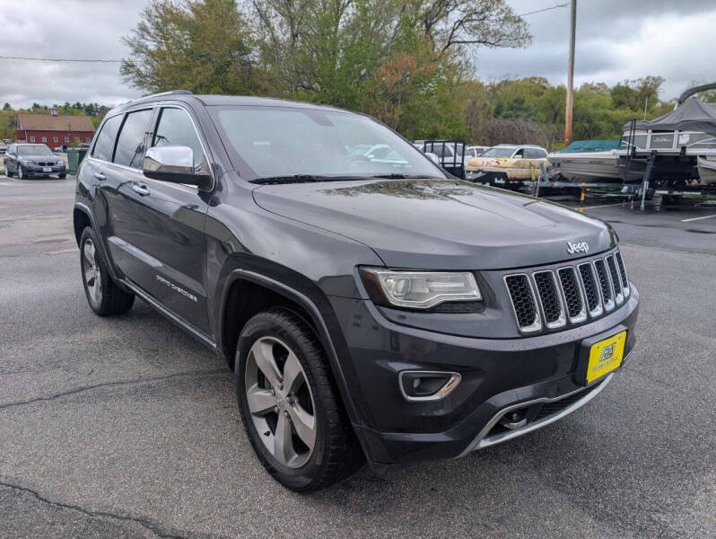 2015 Jeep Grand Cherokee Overland 4WD's photo