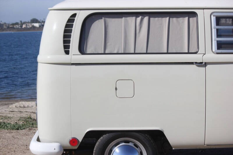 1968 Volkswagen Bus