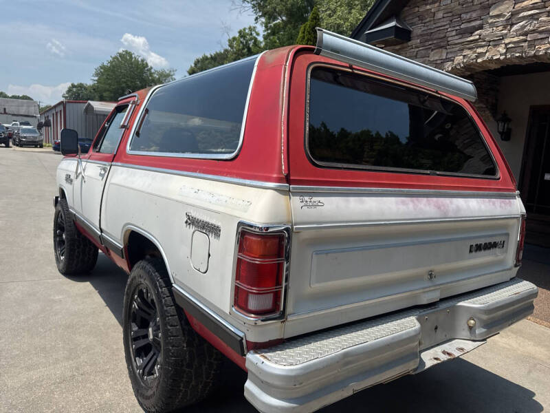 1985 Dodge Ramcharger 150
