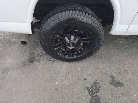 2016 GMC Savana 2500