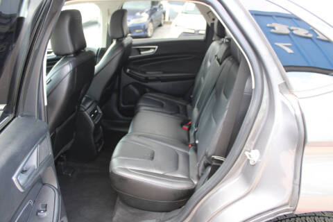 2021 Ford Edge Titanium