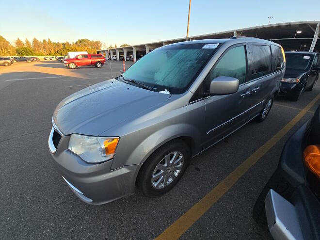 2014 Chrysler Town and Country for sale at LUXURY IMPORTS AUTO SALES INC in Ham Lake, MN