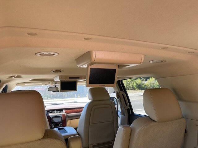 2013 Chevrolet Suburban LTZ