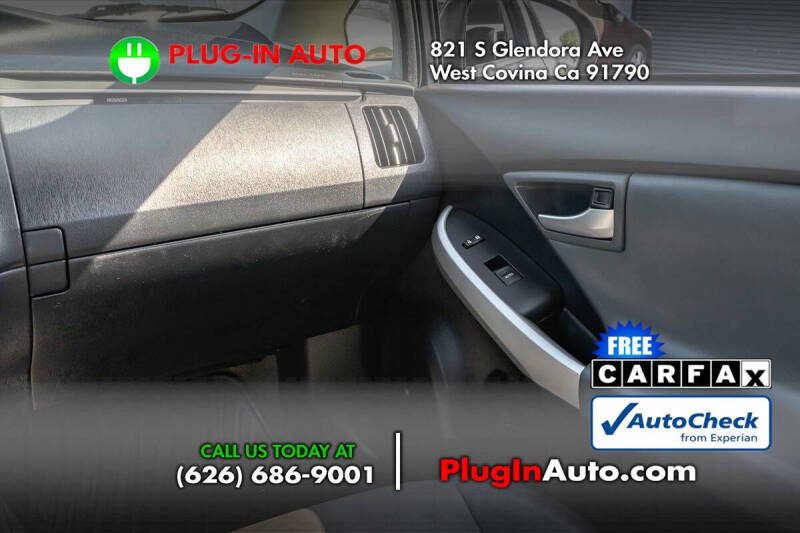 2015 Toyota Prius Five
