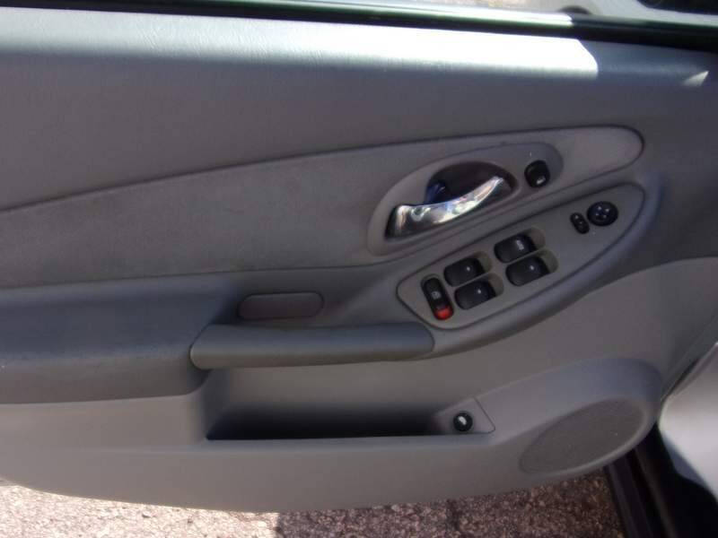 2005 Chevrolet Malibu Maxx LS